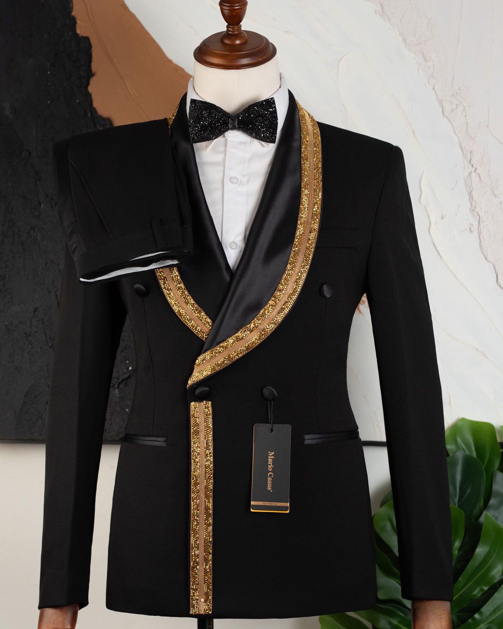 Black Northern Tuxedo