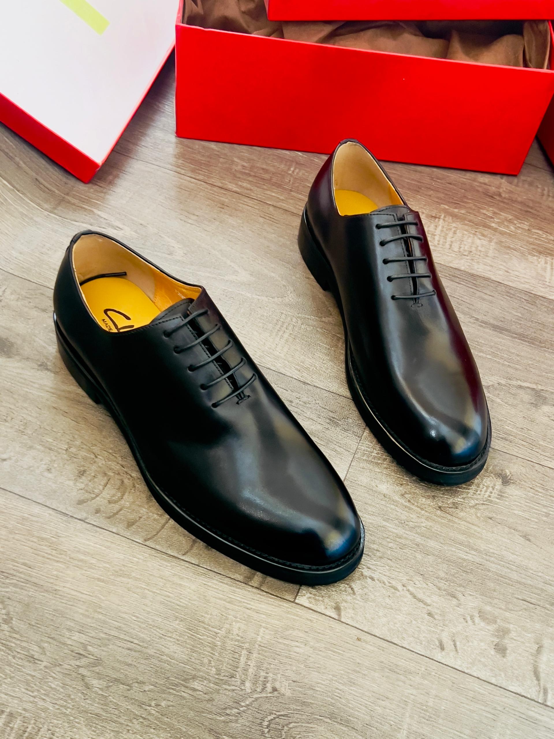Plain Black Oxford Shoes