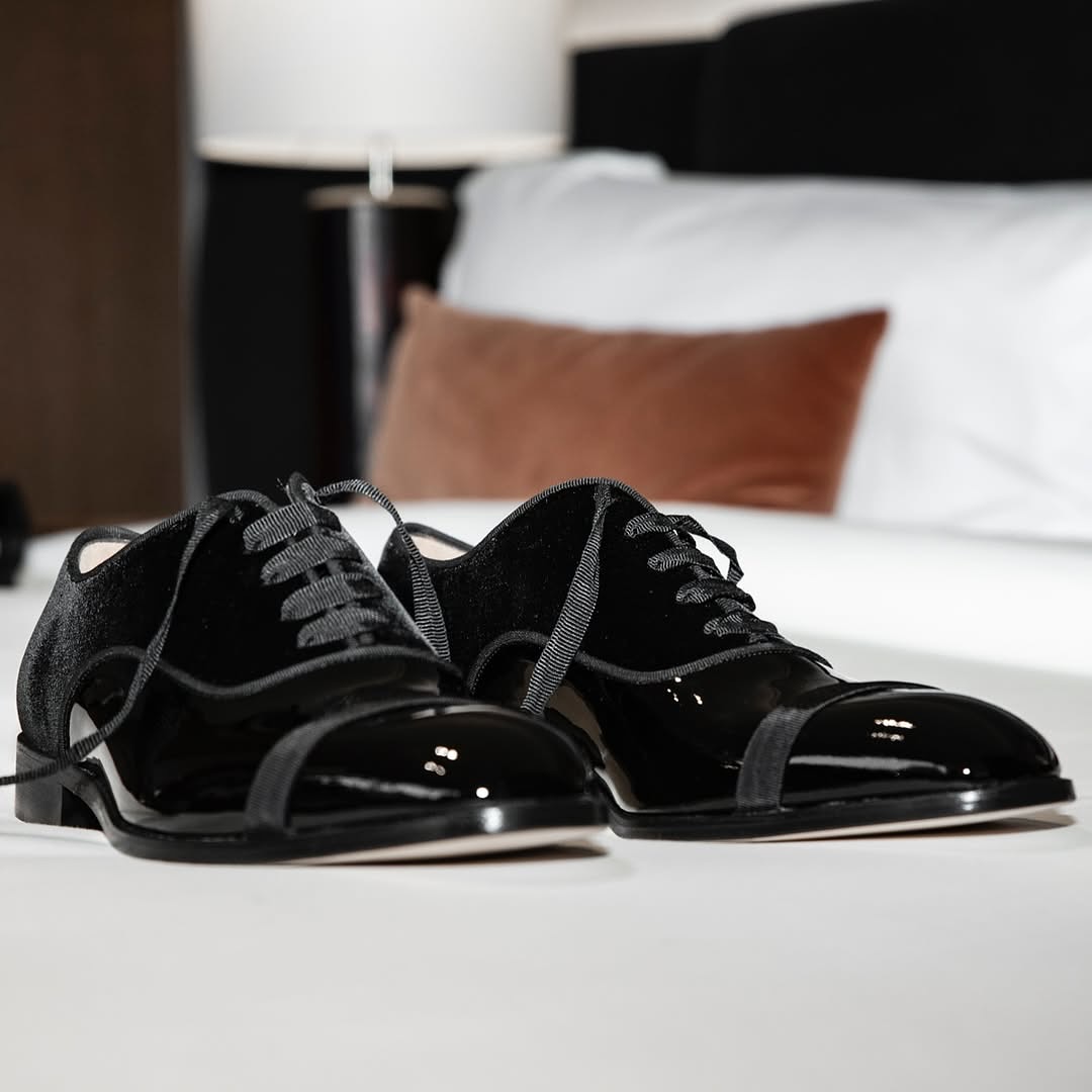 Shiny Black Oxford Shoes
